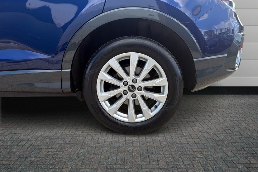 Audi Q3 1.5 Tfsi Cod 35 Sport Sportback S Troni Blue #5