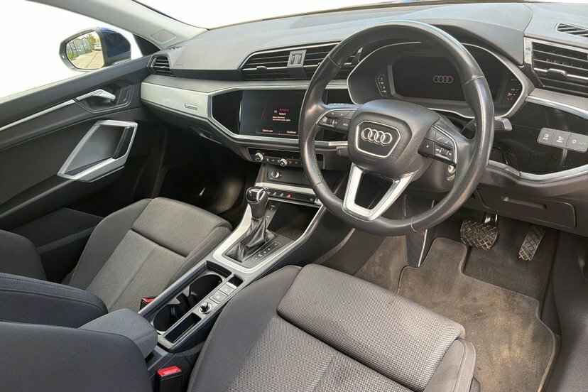 Audi Q3 1.5 Tfsi Cod 35 Sport Sportback S Troni Blue #6