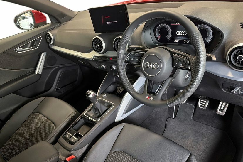 Audi Q2 1.0 Tfsi 30 S Line Suv 116 Ps Red #6