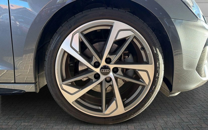 Audi A3 2.0 Tdi 35 Edition 1 Sportback S Tronic Grey #5