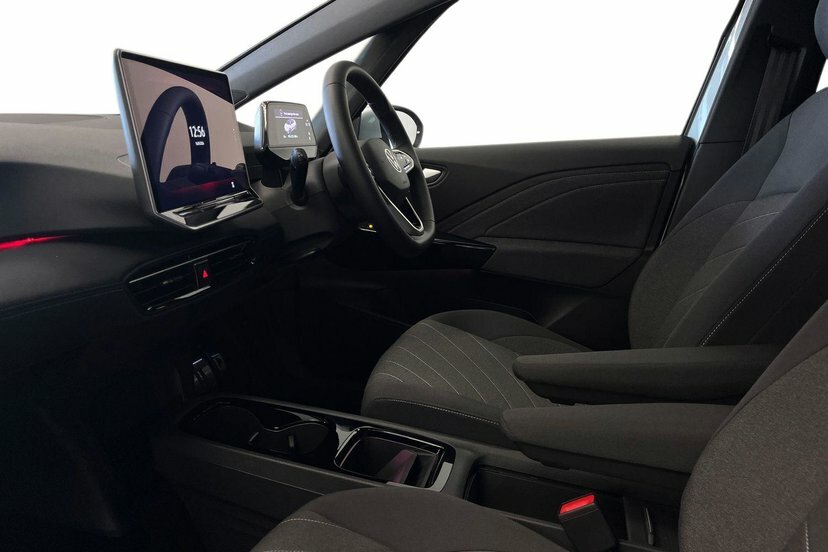 Volkswagen ID.3 Pro 59Kwh Match Hatchback 204 P Black #2