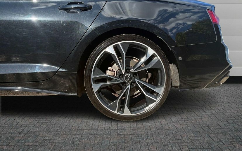 Audi A5 2.0 Tfsi 40 Black Edition Sportback S T Black #5