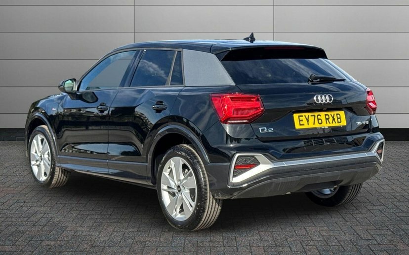 Audi Q2 1.5 Tfsi Cod 35 S Line Suv S Tronic 15 Black #3