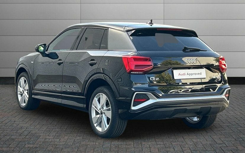 Audi Q2 1.5 Tfsi Cod 35 S Line S Tronic Black #3