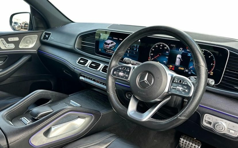 Mercedes-Benz GLE Class Gle400d Amg Line Premium Plus Black #5