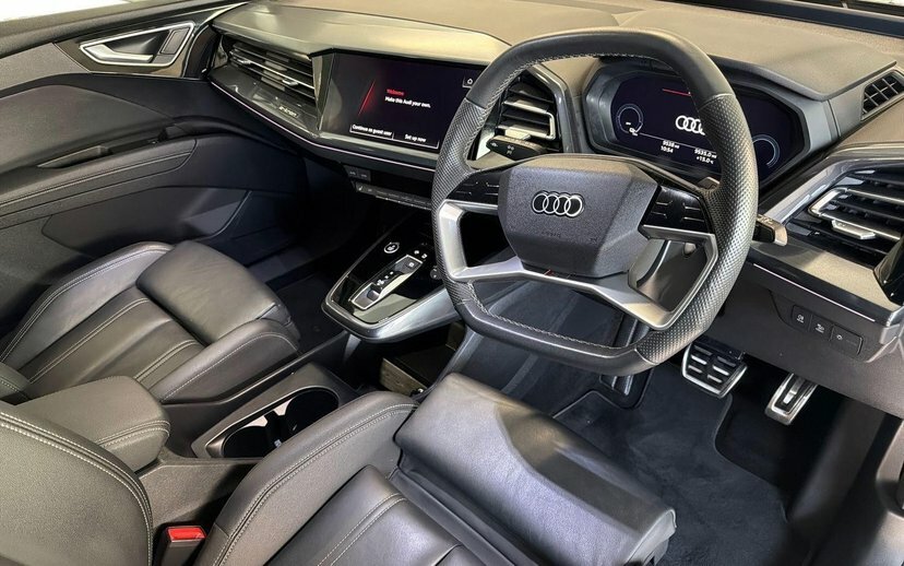 Audi Q4 E Tron 45 Black Edition Suv 82Kwh 286 Blue #6