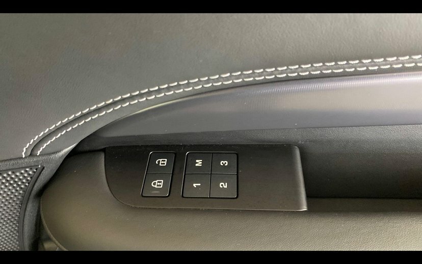 Land Rover Discovery D350 Dynamic Hse Charente Grey Grey #25