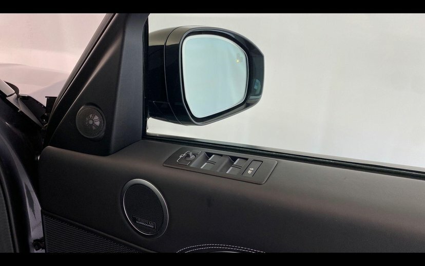 Land Rover Discovery D350 Dynamic Hse Charente Grey Grey #47
