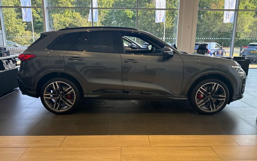 Audi SQ5 3.0 Tfsi S Black Edition S Tronic Quattro Grey #3