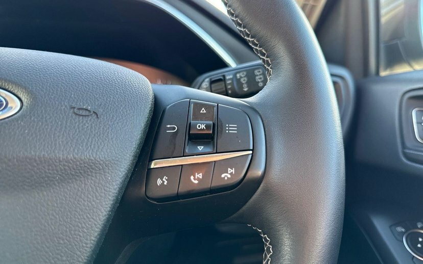Ford Focus Zetec Silver #25