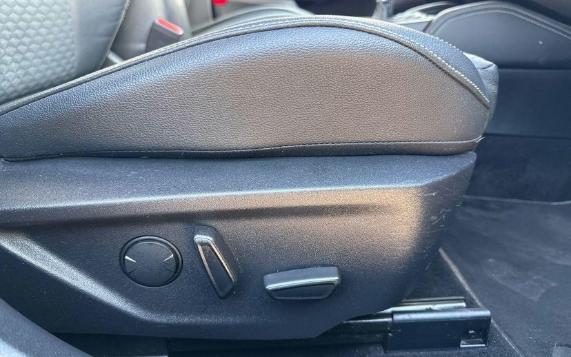 Ford Focus Zetec Silver #29