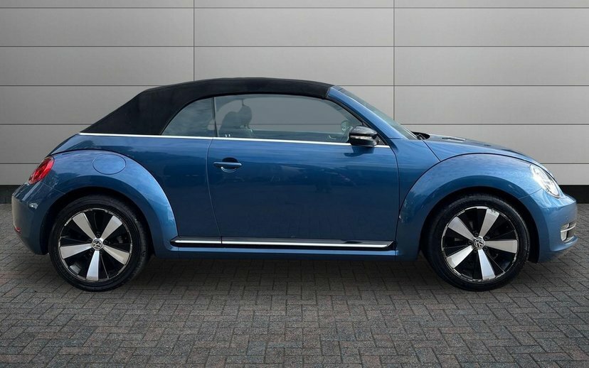 Volkswagen Beetle 1.4 Tsi Bluemotion Tech Sport Cabriolet Black #4