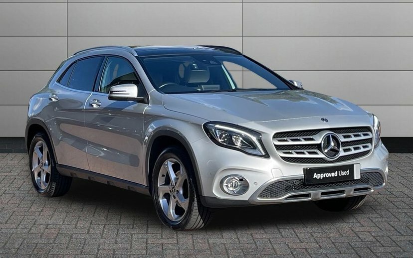 Mercedes-Benz GLA Class 2.1 Gla200d Sport Premium Plus Suv 7G Silver
