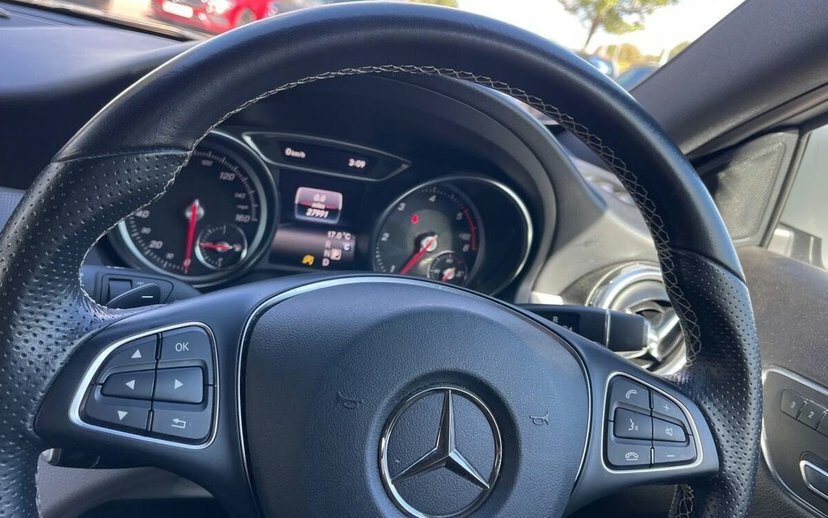Mercedes-Benz GLA Class Gla 220D 4Matic Sport Executive Grey #17