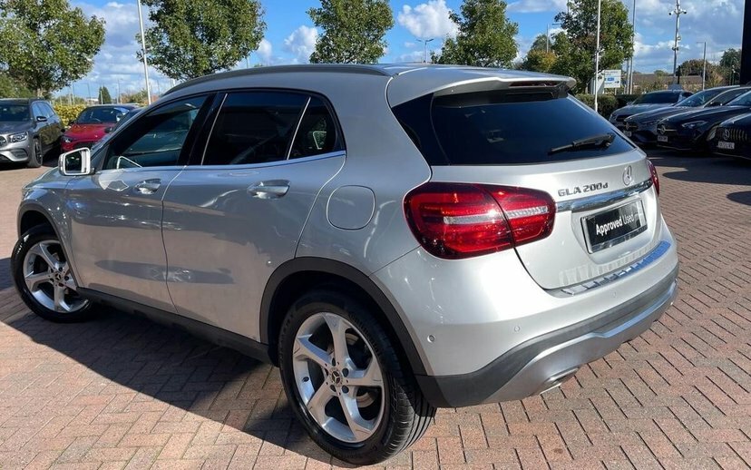 Mercedes-Benz GLA Class Gla 220D 4Matic Sport Executive Grey #40