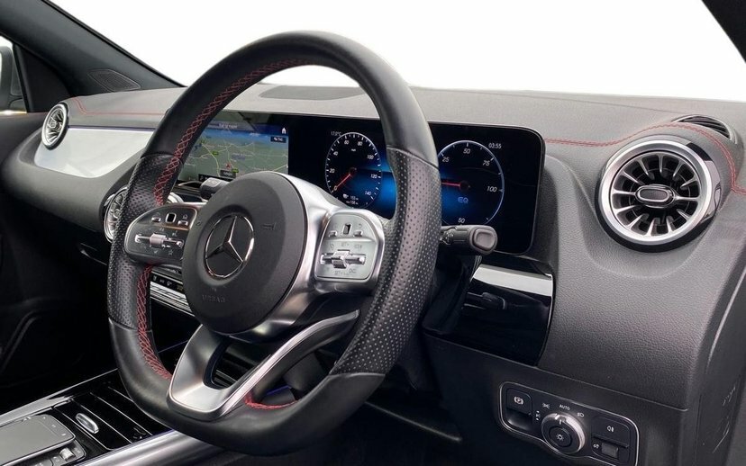 Mercedes-Benz EQA Eqa 300 66.5Kwh Amg Line Suv 4Ma Grey #5
