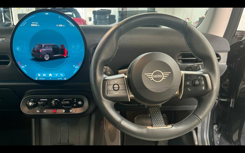 Mini Hatch Cooper C GV24EUN Black #5