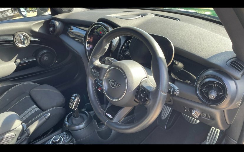 Mini Hatch 3-Door Hatch Cooper S Sport Green #6