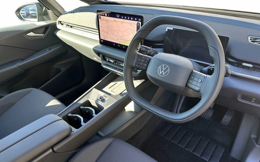 Volkswagen ID.3 50Kwh Life Hatchback 170 Ps Black #6