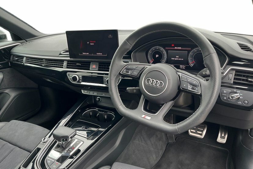 Audi A4 Avant 2.0 Tfsi 35 Black Edition Estate S Tron Black #6