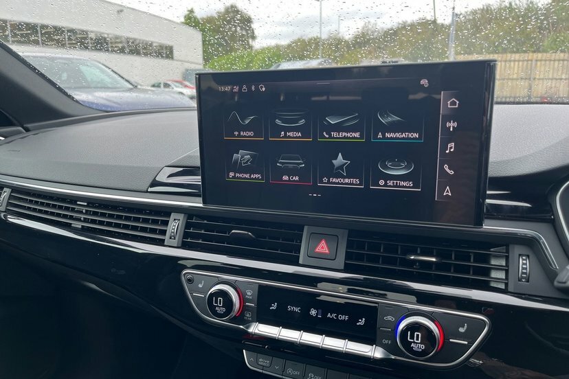 Audi A4 Avant 35 Tfsi Black Edition S Tronic Blue #15