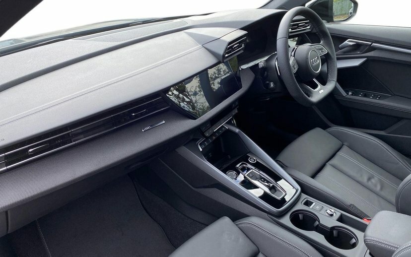 Audi A3 1.5 Tfsi Black Edition Sportback S Tron Grey #2