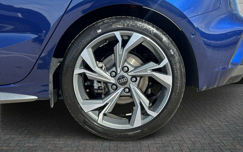 Audi A3 1.5 Tfsi S Line Sportback S Tronic 150 Blue #5