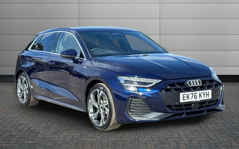Audi A3 1.5 Tfsi S Line Sportback S Tronic 150 Blue