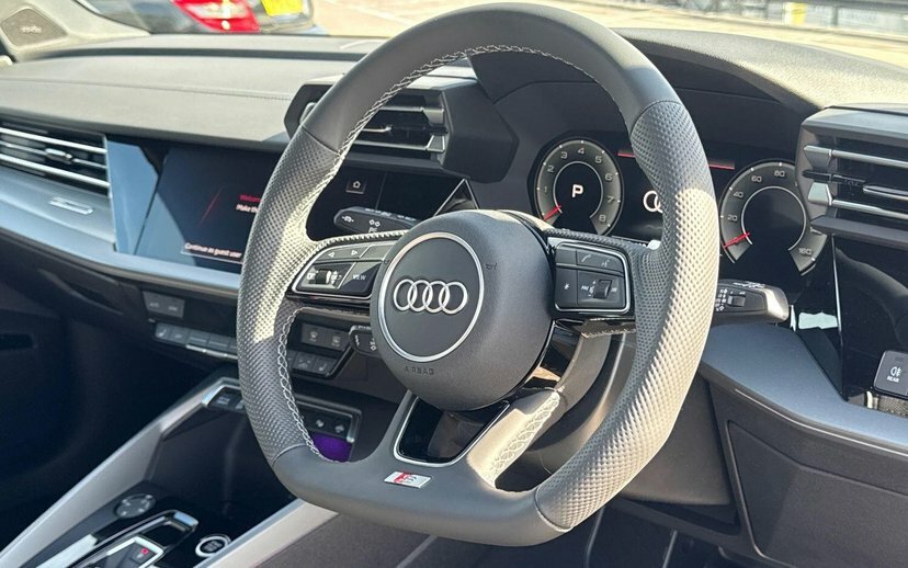 Audi A3 1.5 Tfsi 150 Black Edition S Tronic 2026 Black #13