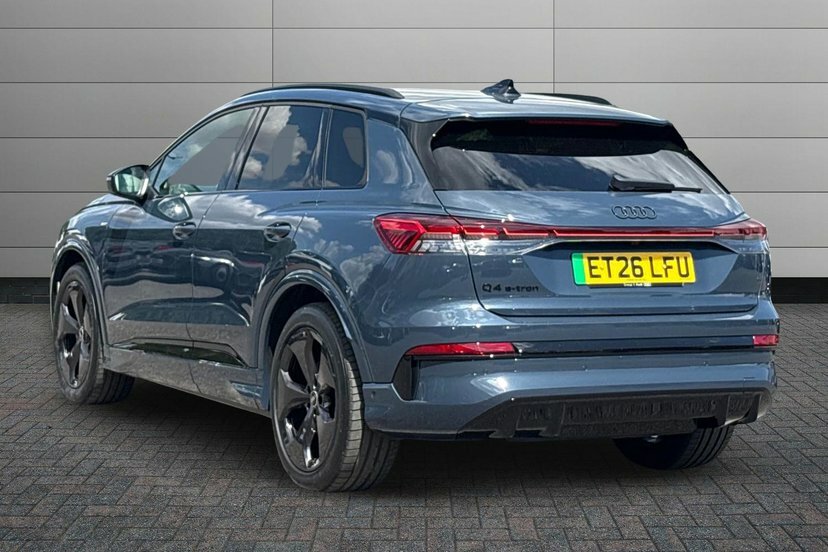 Audi Q4 E Tron 82Kwh Performance Launch Edition Suv Blue #3