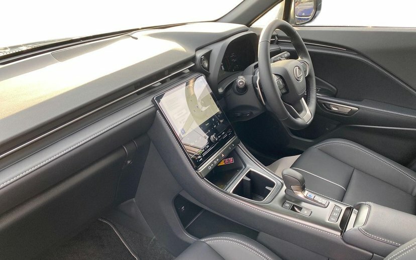 Lexus LBX 1.5 Vvt-ie Takumi Suv Hybrid E-cvt 136 Grey #2