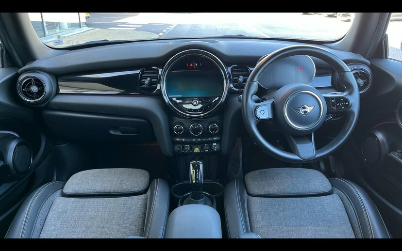 Mini Electric Cooper Se 32.6Kwh Level 2 Hatchback A White #4