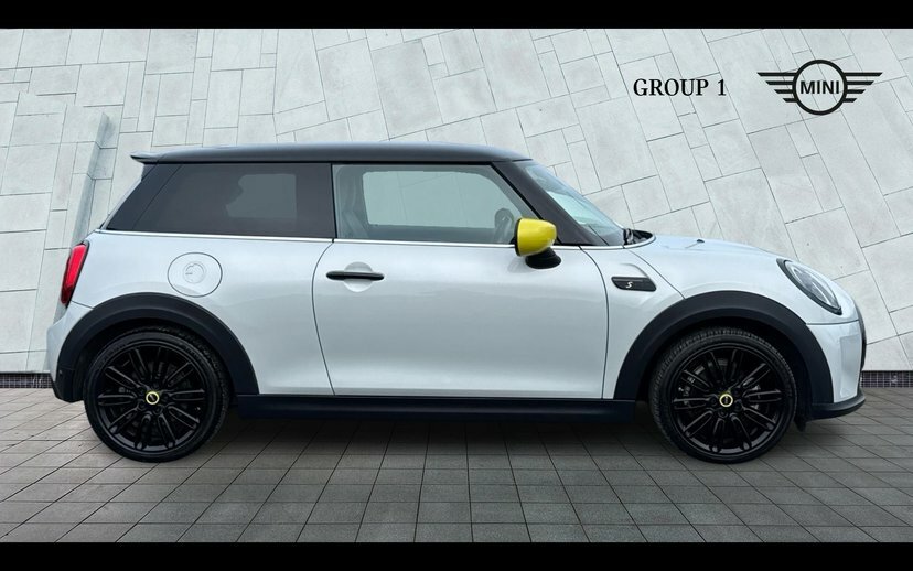 Mini Hatch Level 2 White #3