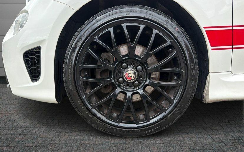 Abarth 595 1.4 T-jet Hatchback 145 Ps White #5