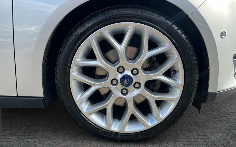Ford Focus 1.5T Ecoboost Titanium X Estate Silver #5