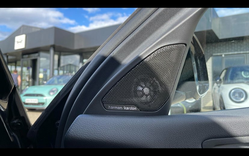BMW 1 Series M Sport Blue #20