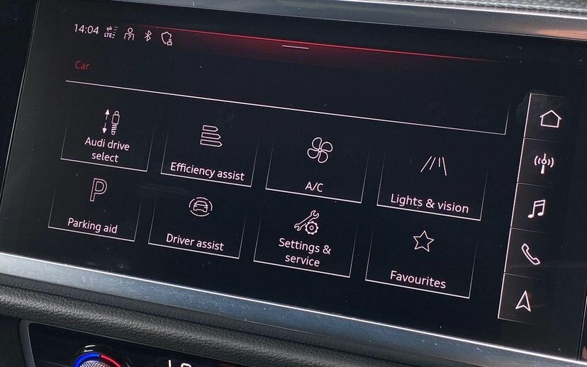 Audi Q3 35 Tfsi Black Edition Black #20