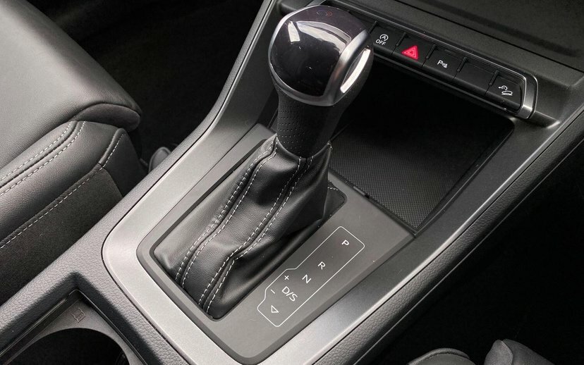 Audi Q3 35 Tfsi Black Edition Black #30
