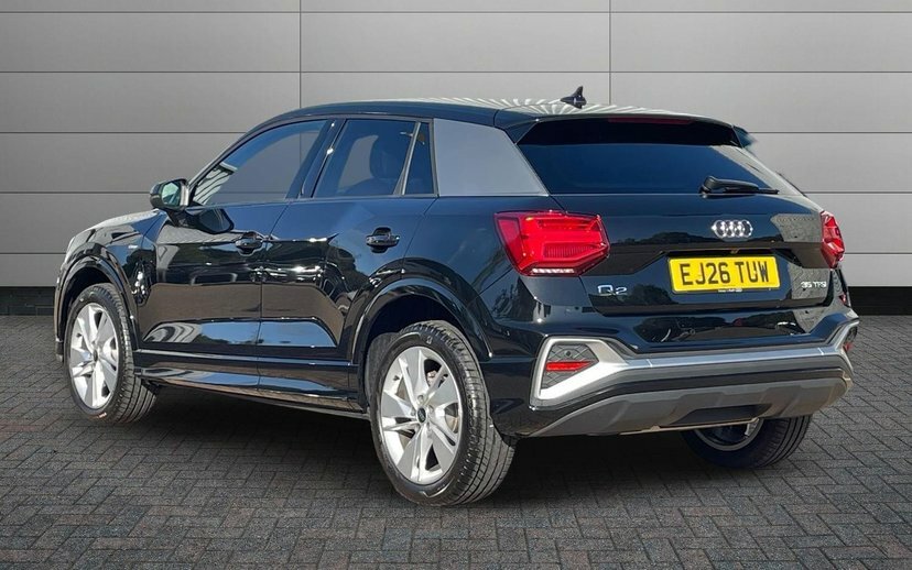 Audi Q2 1.5 Tfsi Cod 35 S Line S Tronic Black #3