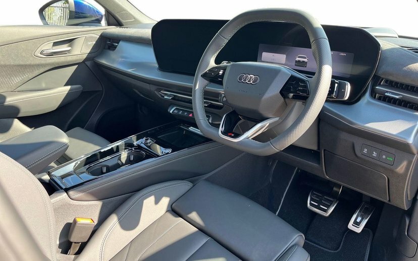 Audi Q3 1.5 E-hybrid 26Kwh S Line Sportback Plu Blue #6