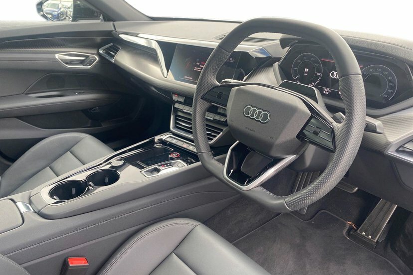 Audi E Tron GT 105Kwh Saloon Quattro 503 Ps Black #6