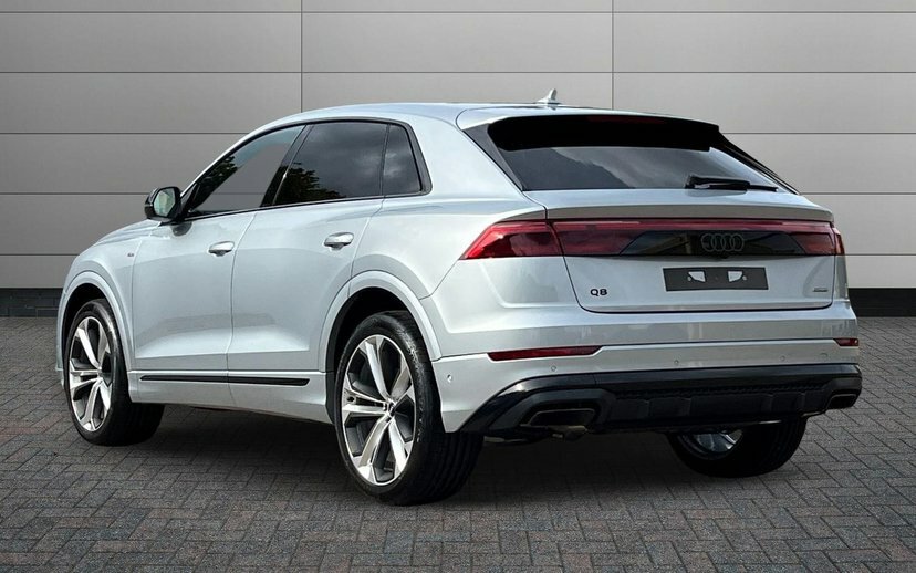 Audi Q8 3.0 Tdi V6 Black Edition Suv Tiptronic Silver #3