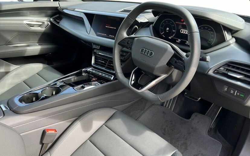 Audi E Tron GT 105Kwh Saloon Quattro 503 Ps Black #6