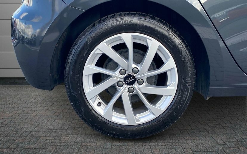 Audi A1 1.0 Tfsi 25 Sport Sportback S Tronic 9 Grey #5