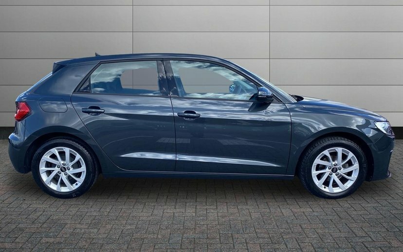 Audi A1 1.0 Tfsi 25 Sport Sportback S Tronic 9 Grey #4