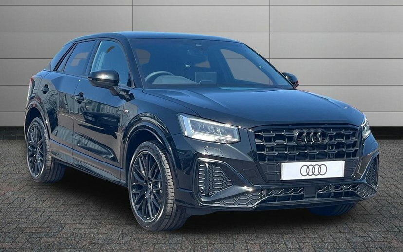Audi Q2 1.5 Tfsi Cod 35 Black Edition Suv S Tro 
