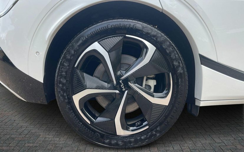 Kia EV6 77.4Kwh Gt-line S Hatchback Awd White #5