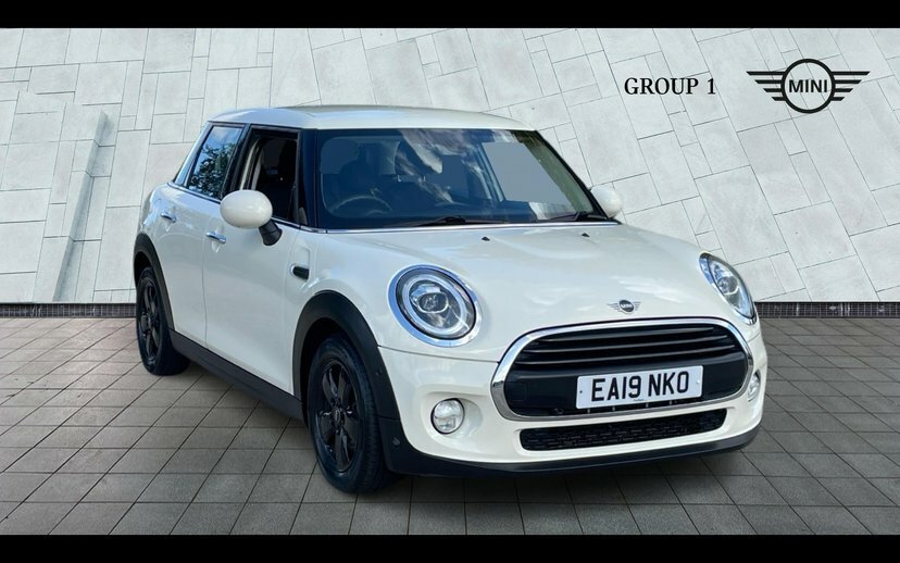 Mini Hatch 5-Door Hatch One Classic White