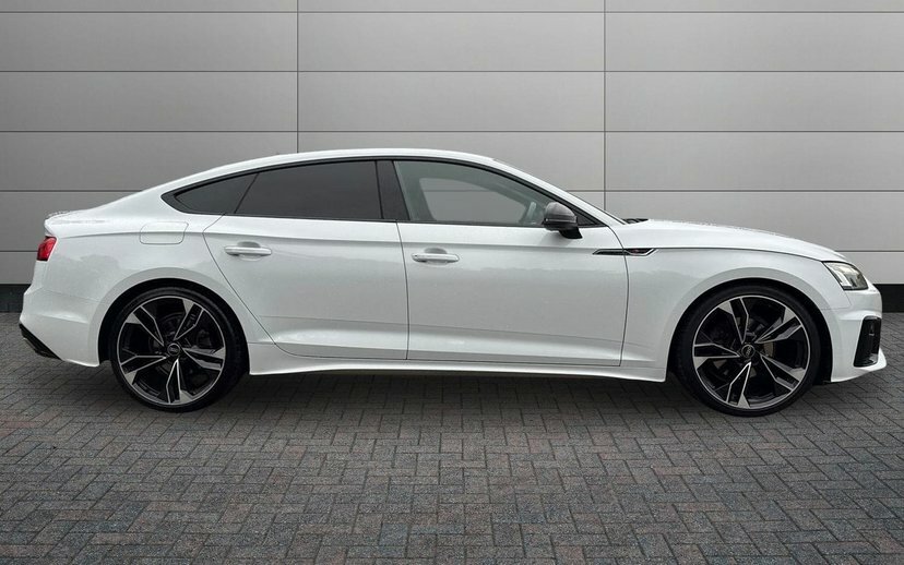 Audi A5 2.0 Tdi 35 Black Edition Sportback S Tr White #4