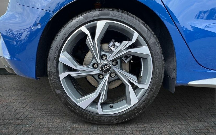 Audi A3 1.5 Tfsi 30 S Line Sportback S Tronic Blue #5